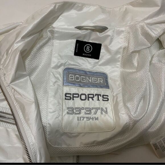 BOGNER Light weight white 100% polyamide 38/ US8  jacket - Picture 3 of 5